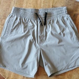 Mens Bearbottom 5.5 Atlas Gym Shorts